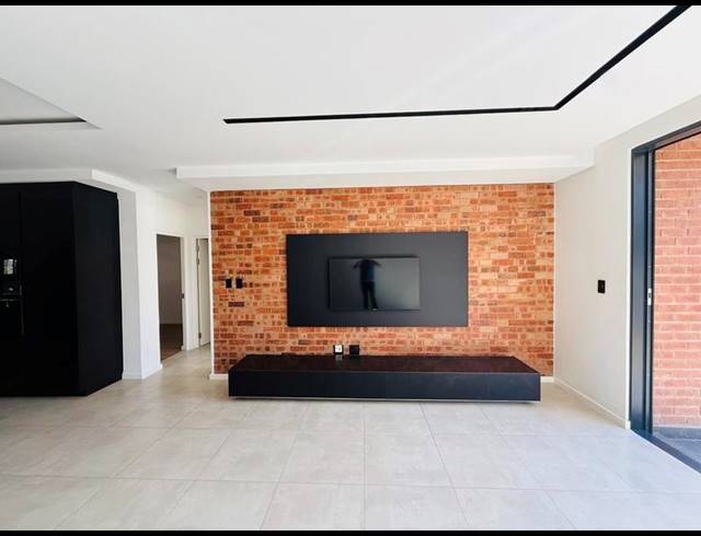 2 BEDROOM APARTMENT FOR SALE IN BROADACRES